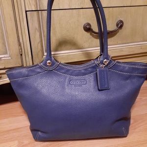 Coach pebble leather shoulder bag tote in coastal blue Z18386